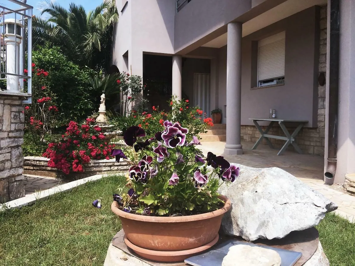 Apartments Ondamarina Medulin