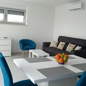 Apartment Janja, Medulin
