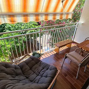 Apartment & Tom, Medulin