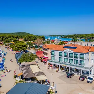 3* Отель Koral